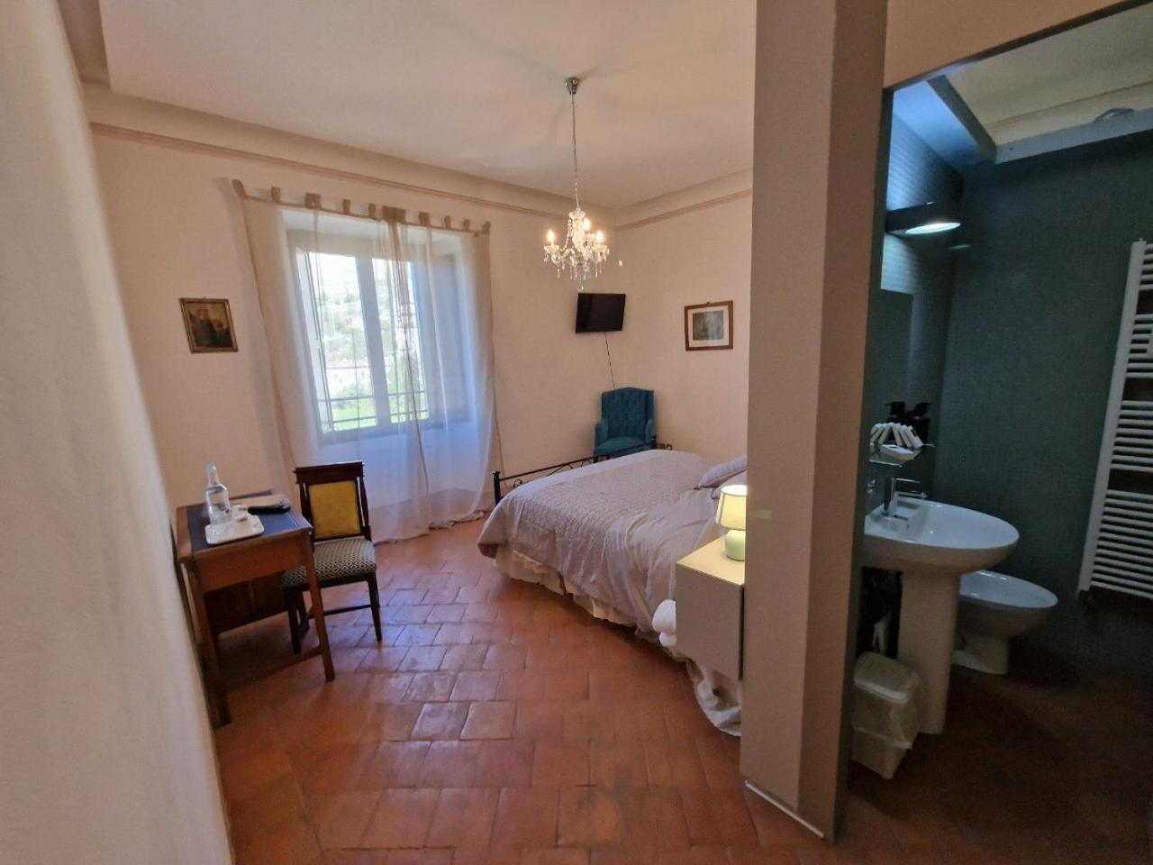 Palazzo Palitti Bed & Breakfast Roio Екстериор снимка